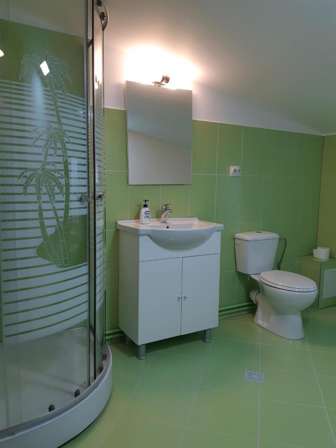 Apartament Magnolia Nearby City Center With Parking Hermannstadt Exterior foto